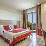 호스텔 Maison Montechiaro 비코에쿠엔세