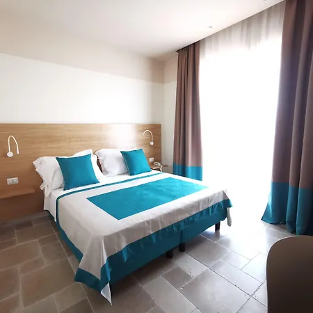 Maison Montechiaro אכסניה
