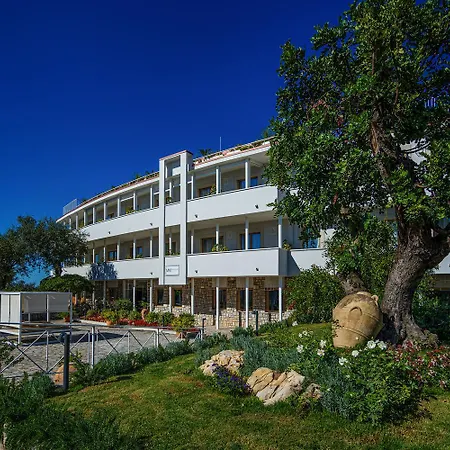 Maison Montechiaro 비코에쿠엔세