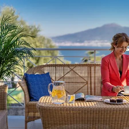 Maison Montechiaro 호스텔 *