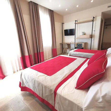 Maison Montechiaro * 비코에쿠엔세