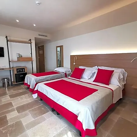 Albergue Maison Montechiaro *