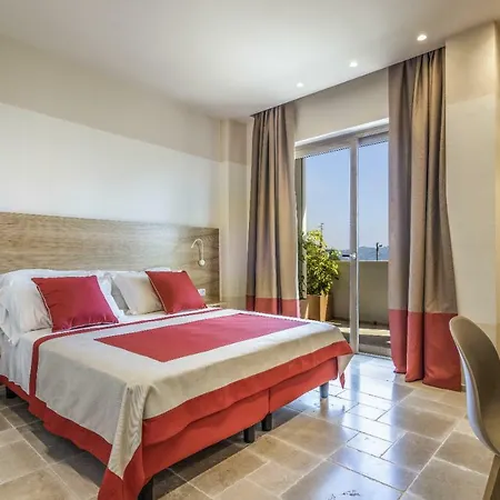 호스텔 Maison Montechiaro 비코에쿠엔세